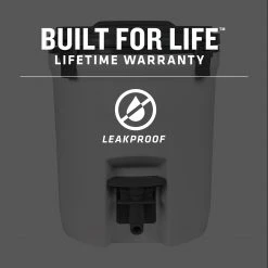 Stanley Adventure 2 Gallon Fast Flow Water Jug -Astral Shop POL D4